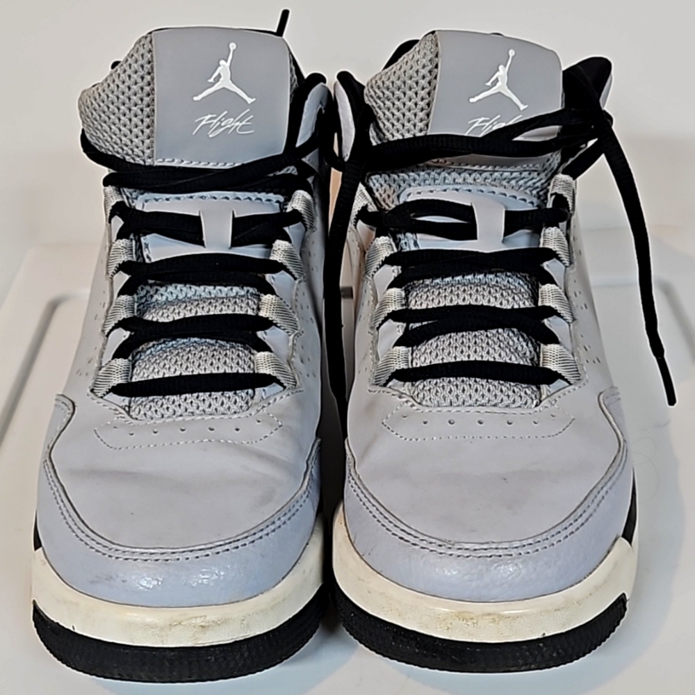 Nike Jordan Hightop Size 6.5Y